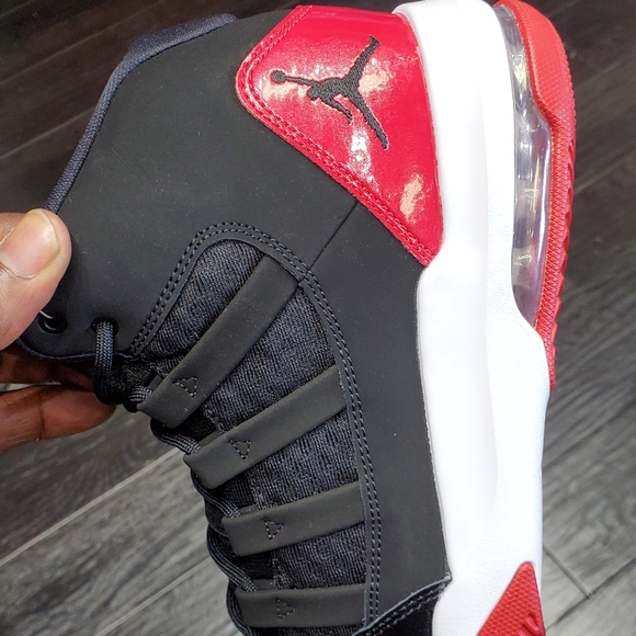 BRAND NEW JORDANS - Picture 1 of 3